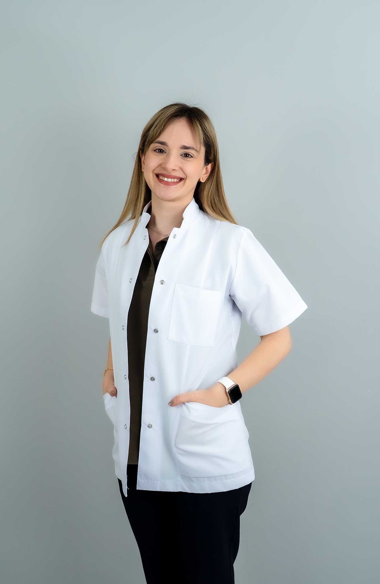 https://fordentklinik.com/wp-content/uploads/2025/03/ipek.jpg